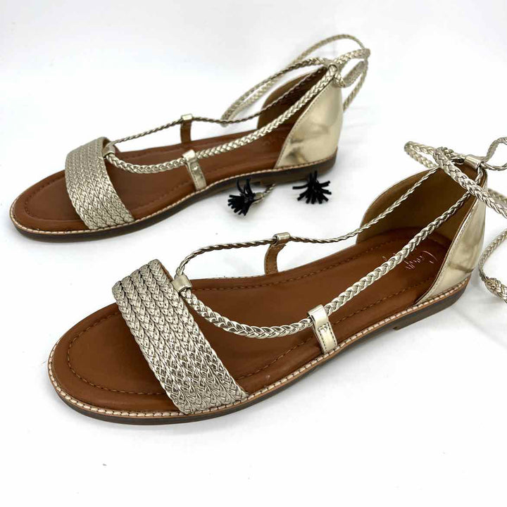 Shoe Size 10 CROWN VINTAGE Gold Sandals