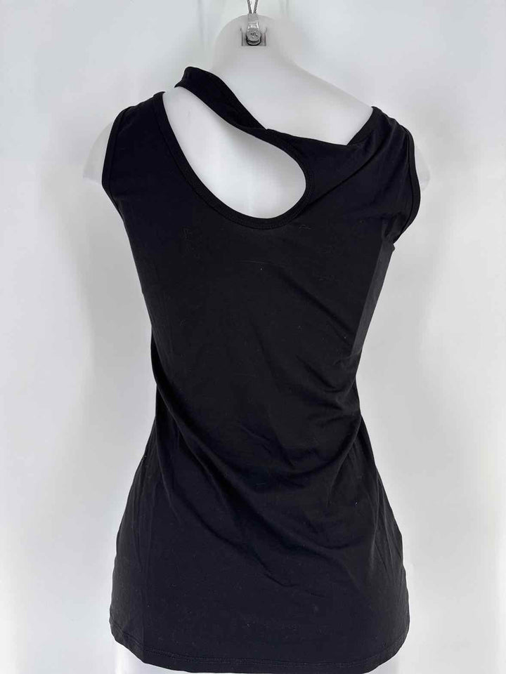 Size M Black Shirt