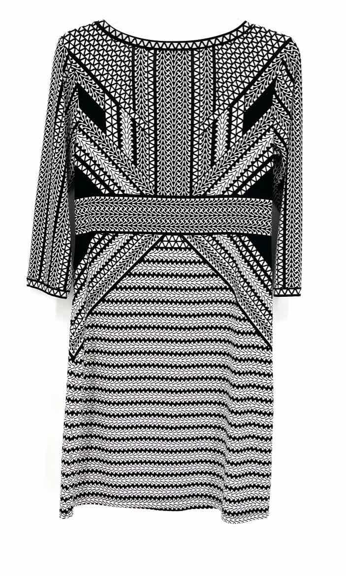 Size S MAX STUDIO Black Print Dress