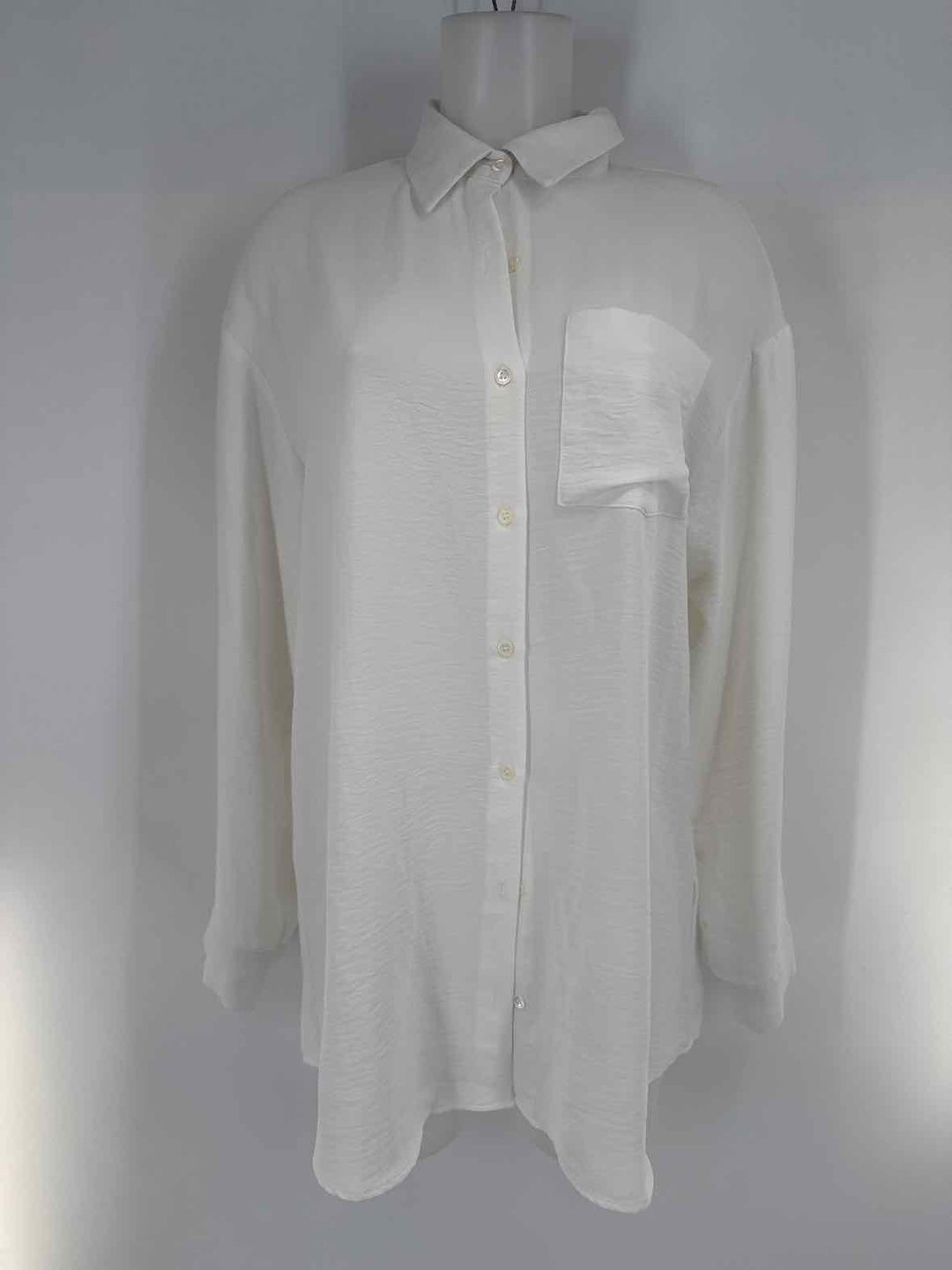 Size L White Shirt