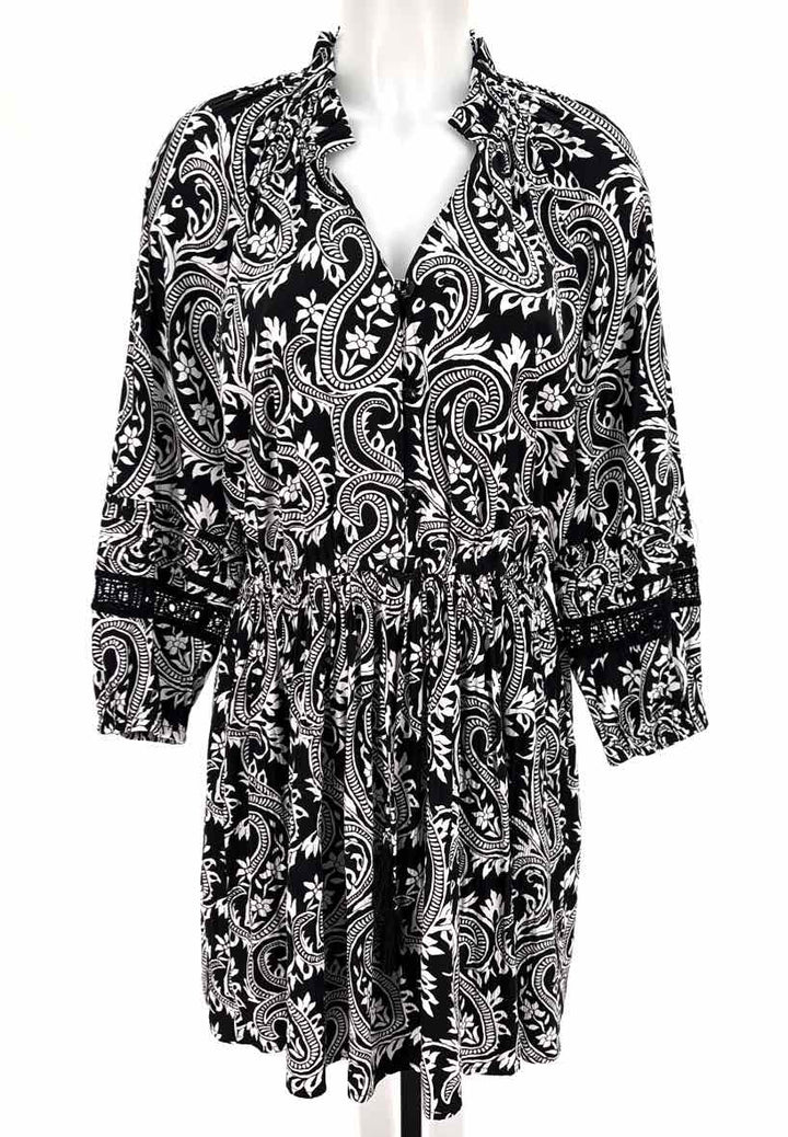 Size M Chico's Black Dress