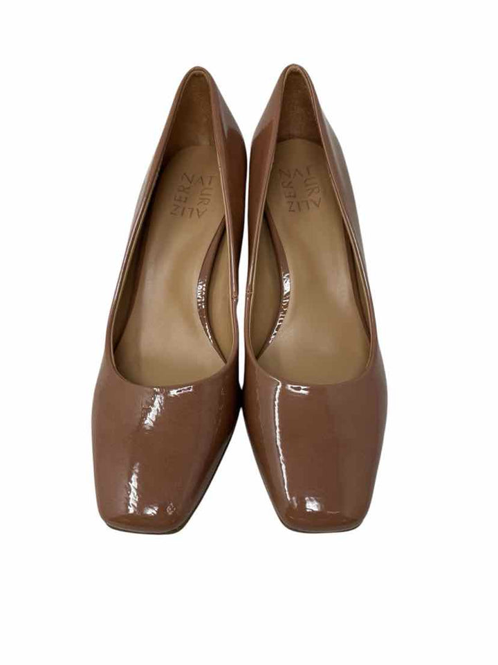 Shoe Size 7.5 Naturalizer Tan Pumps
