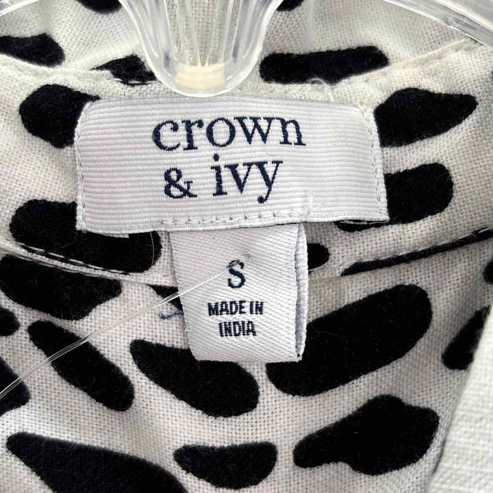 Size S CROWN & IVY White Print Shirt