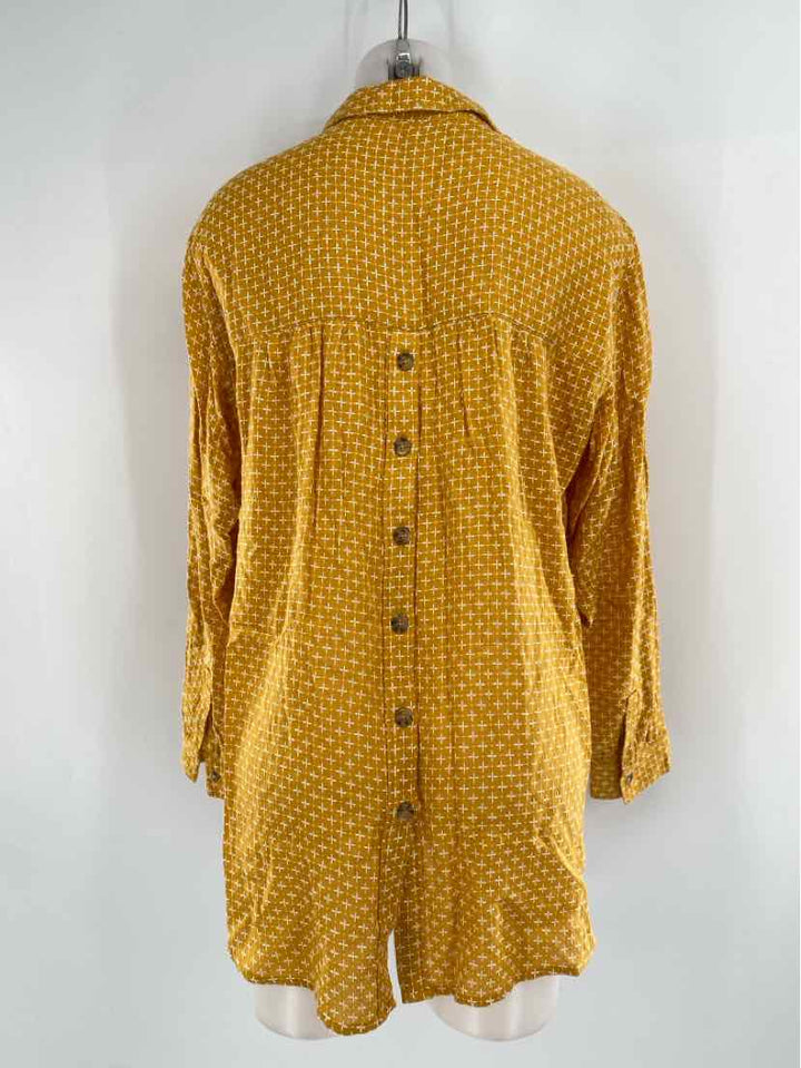 Size L Anthropologie Mustard Shirt