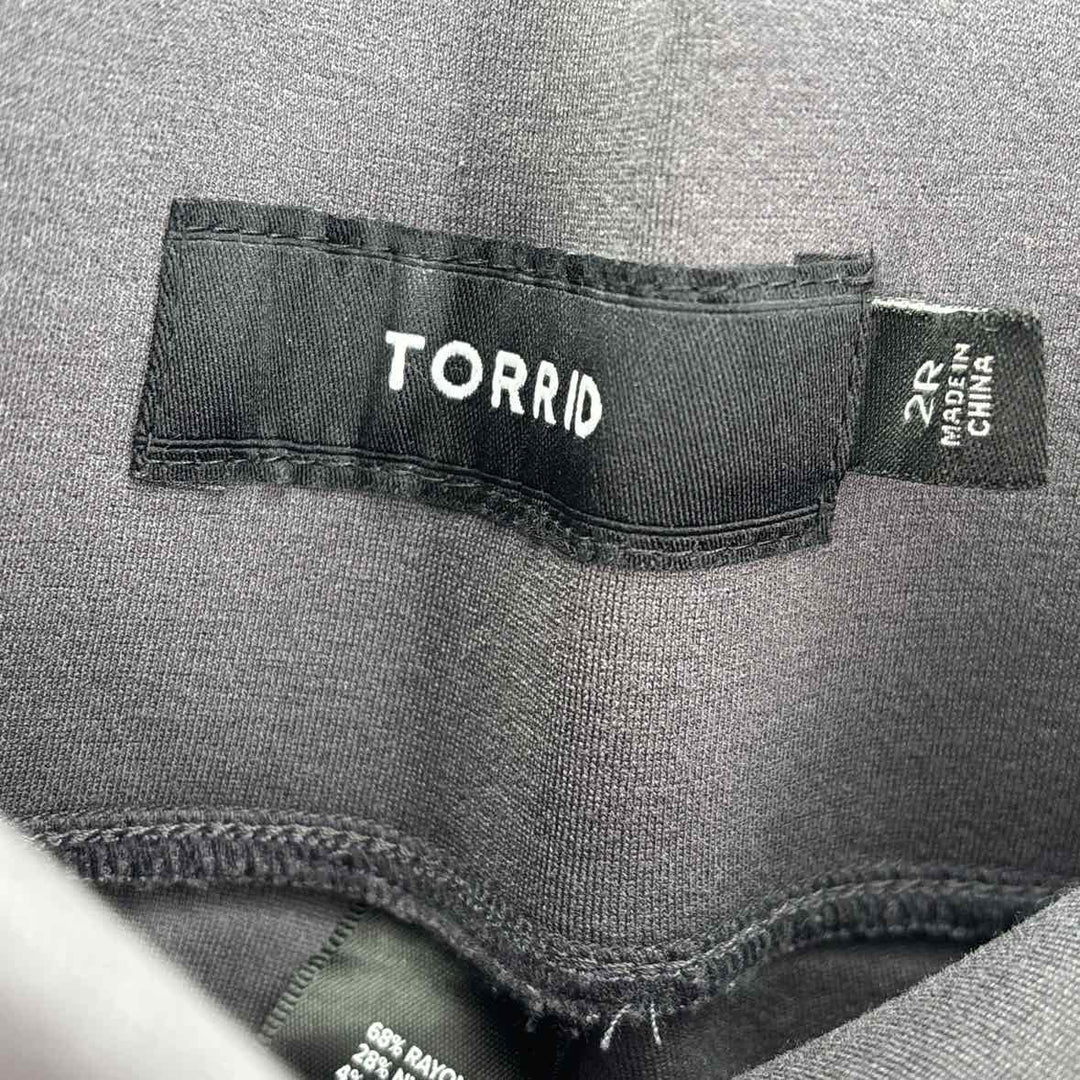 Size 2X Torrid Gray Pants