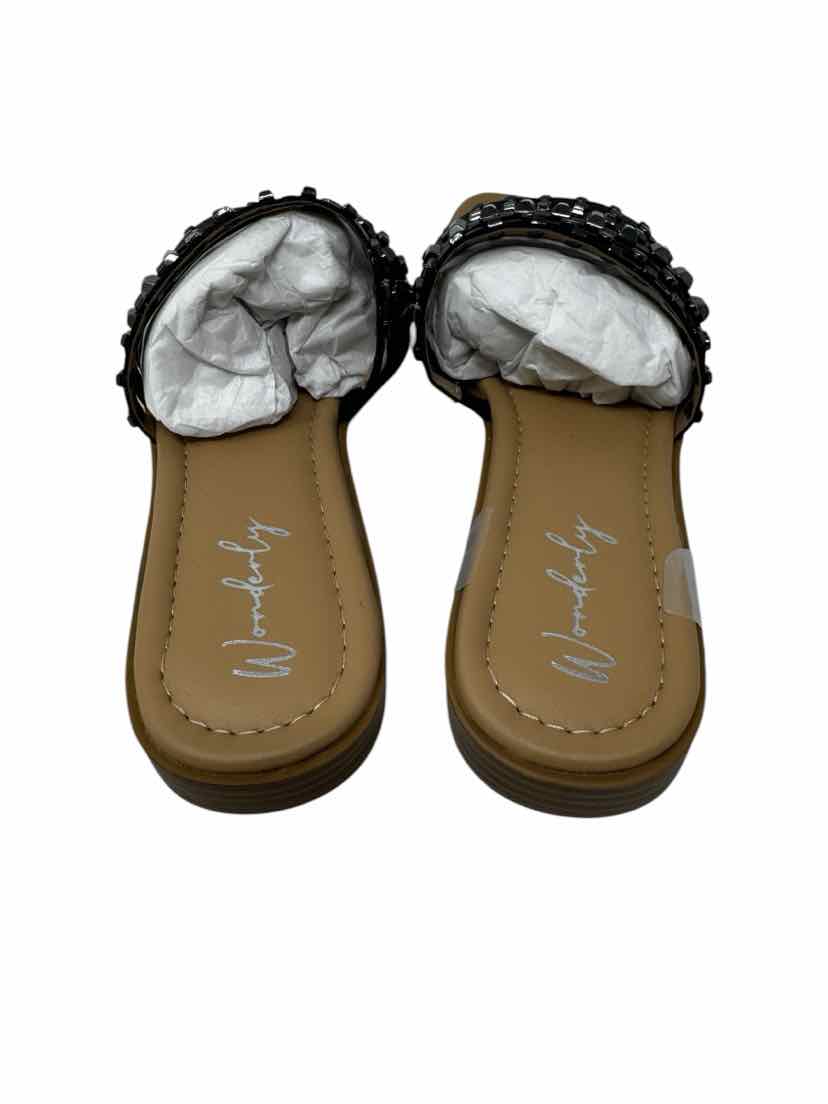 Shoe Size 7.5 WONDERLY Black Sandals