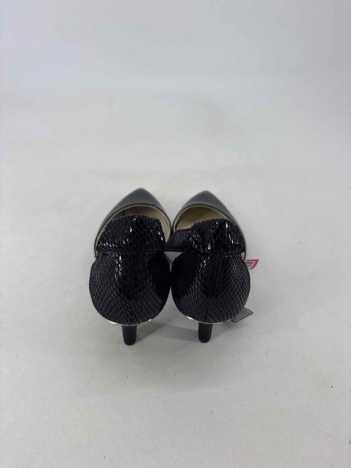 Shoe Size 9 Anne Klein Black Pumps