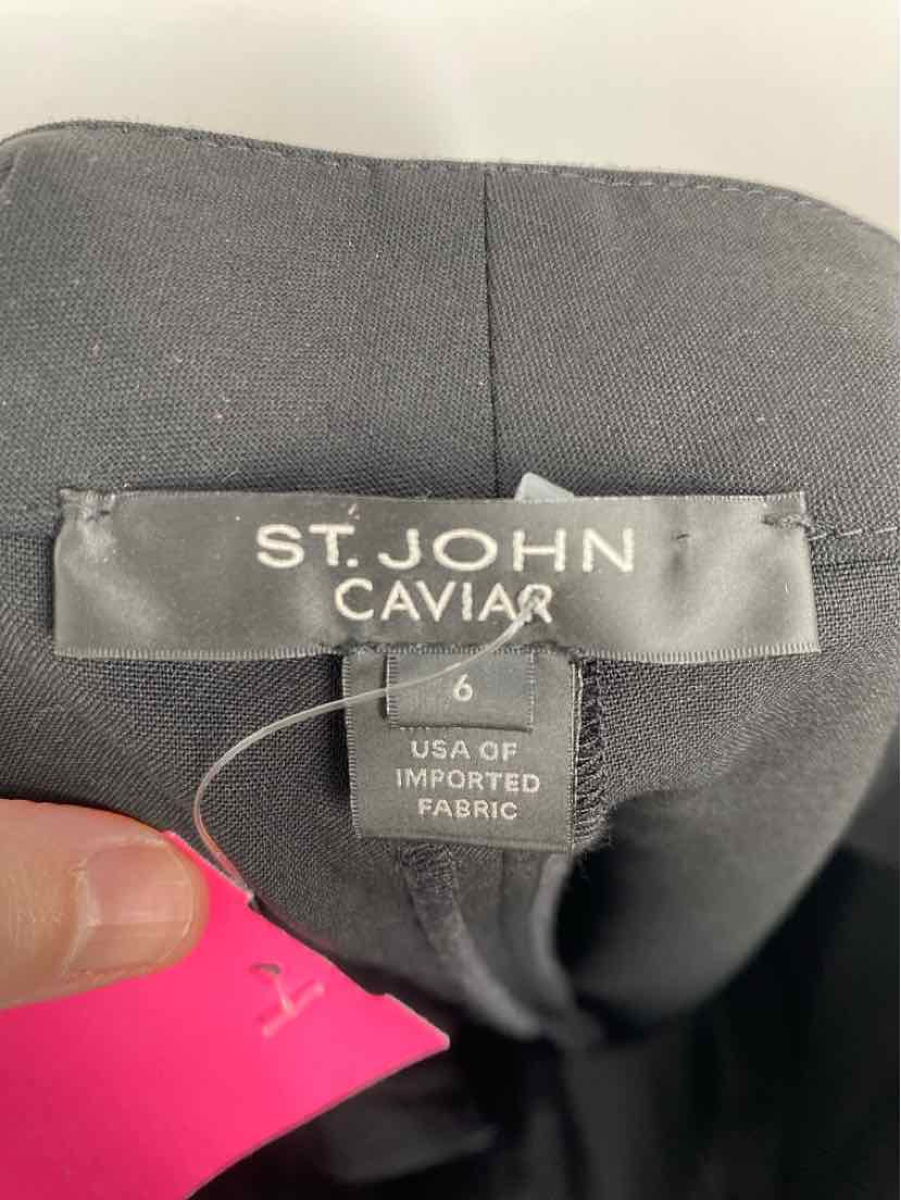 Size 6 ST JOHN Black Pants