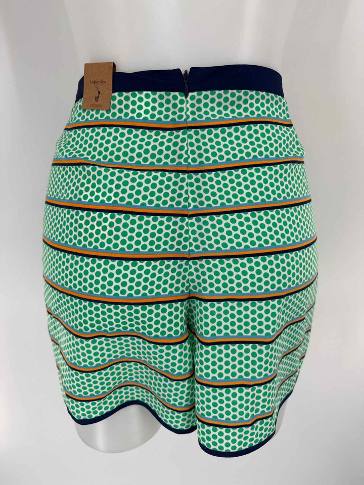 Size 12 CREMIEUX Green Print Shorts