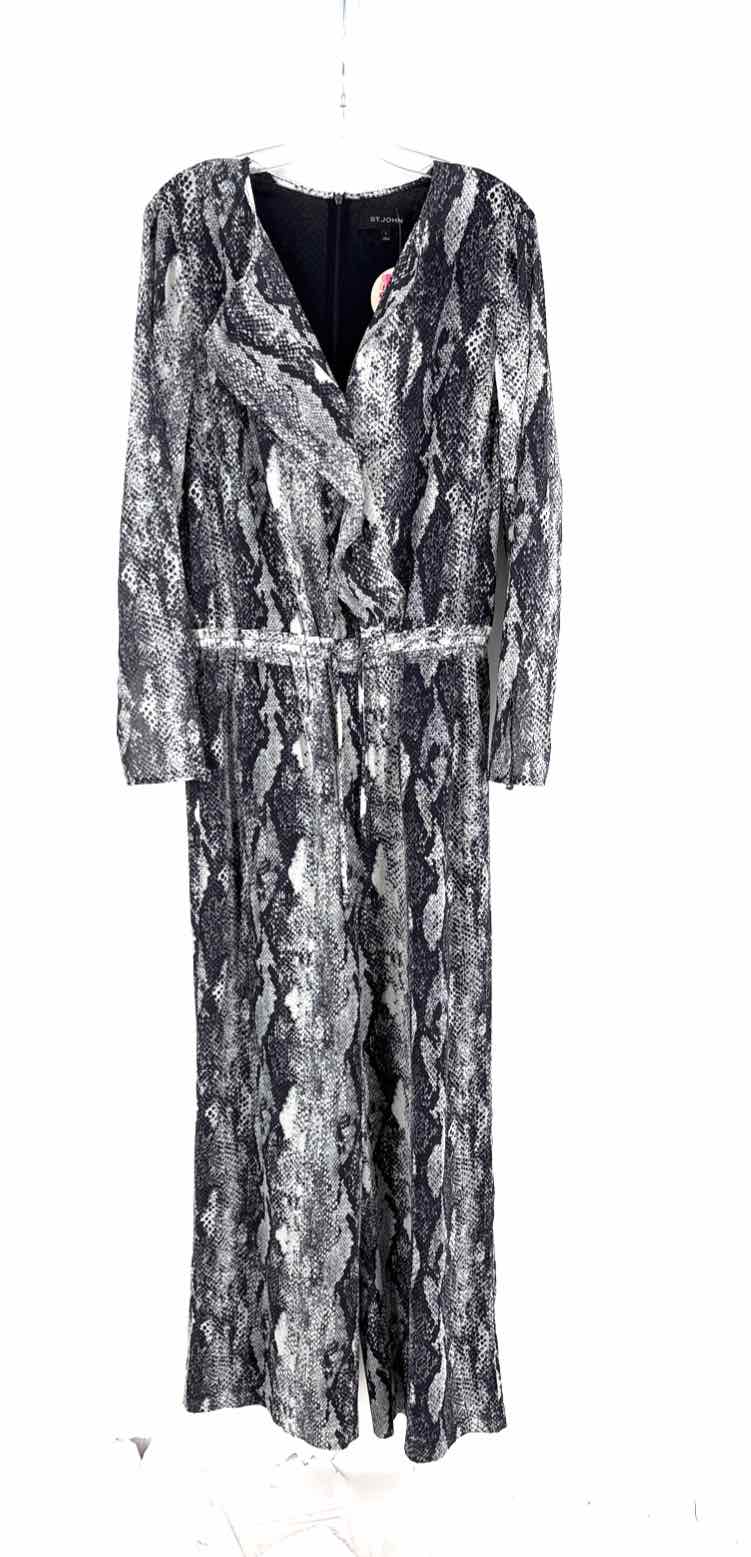 Size 8 ST JOHN Navy Print Romper