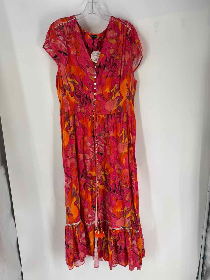 Size XXL Fuschia Dress