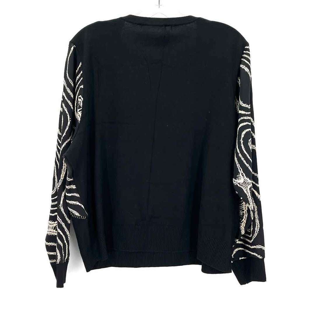 Size L Black Sweater