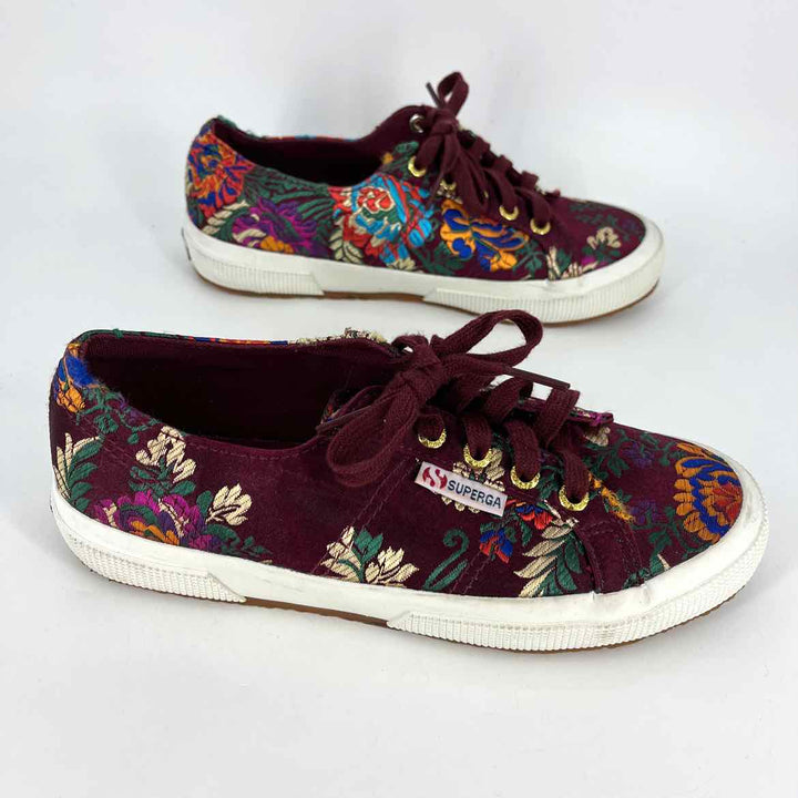 Shoe Size 7.5 SUPER GA Burgundy Sneakers