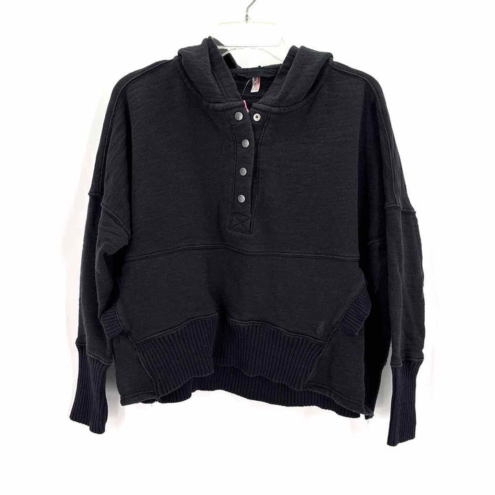 Size XS FREE PEOPLE Black Sweater