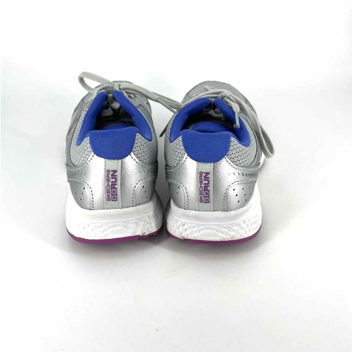 Shoe Size 8 Sketchers Gray Sneakers