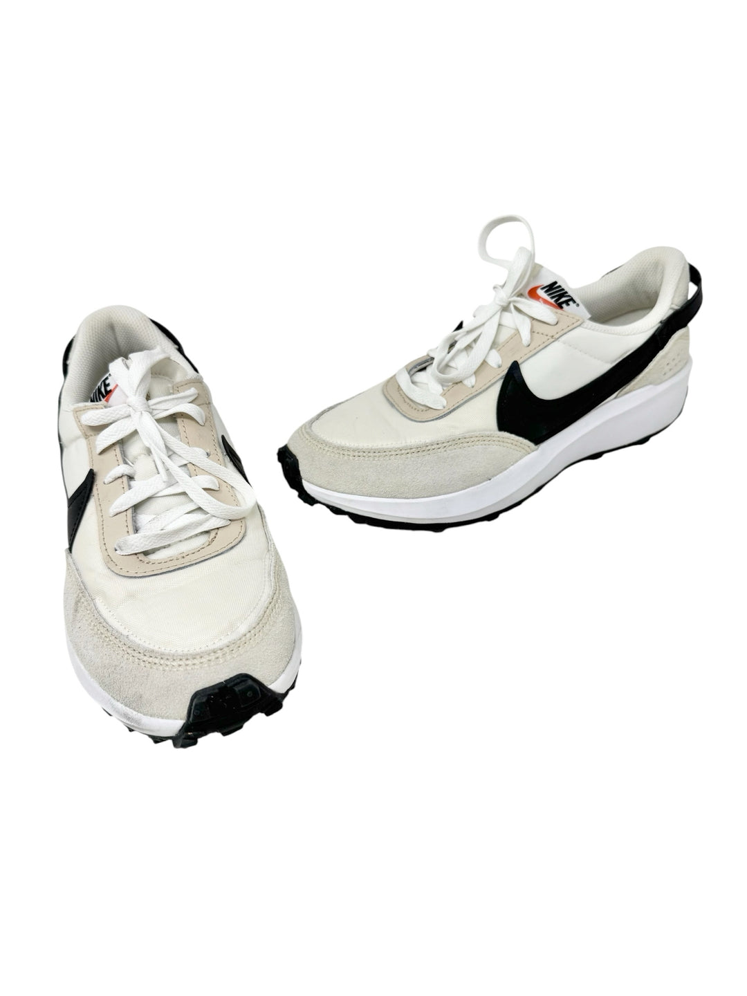 Shoe Size 8.5 Nike Tan Sneakers