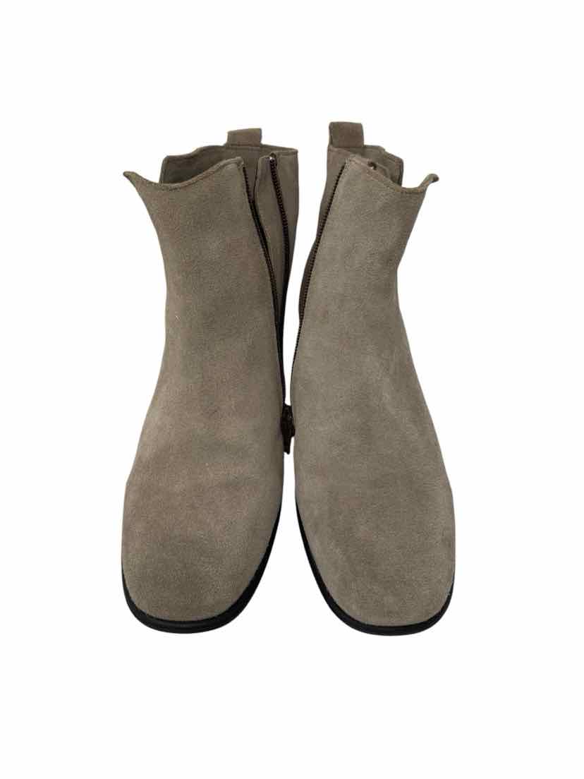 Shoe Size 39 NAOT Tan Boots