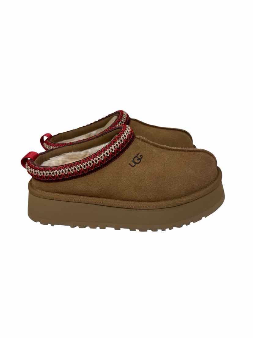 Shoe Size 38 Ugg Tan Suede Flats