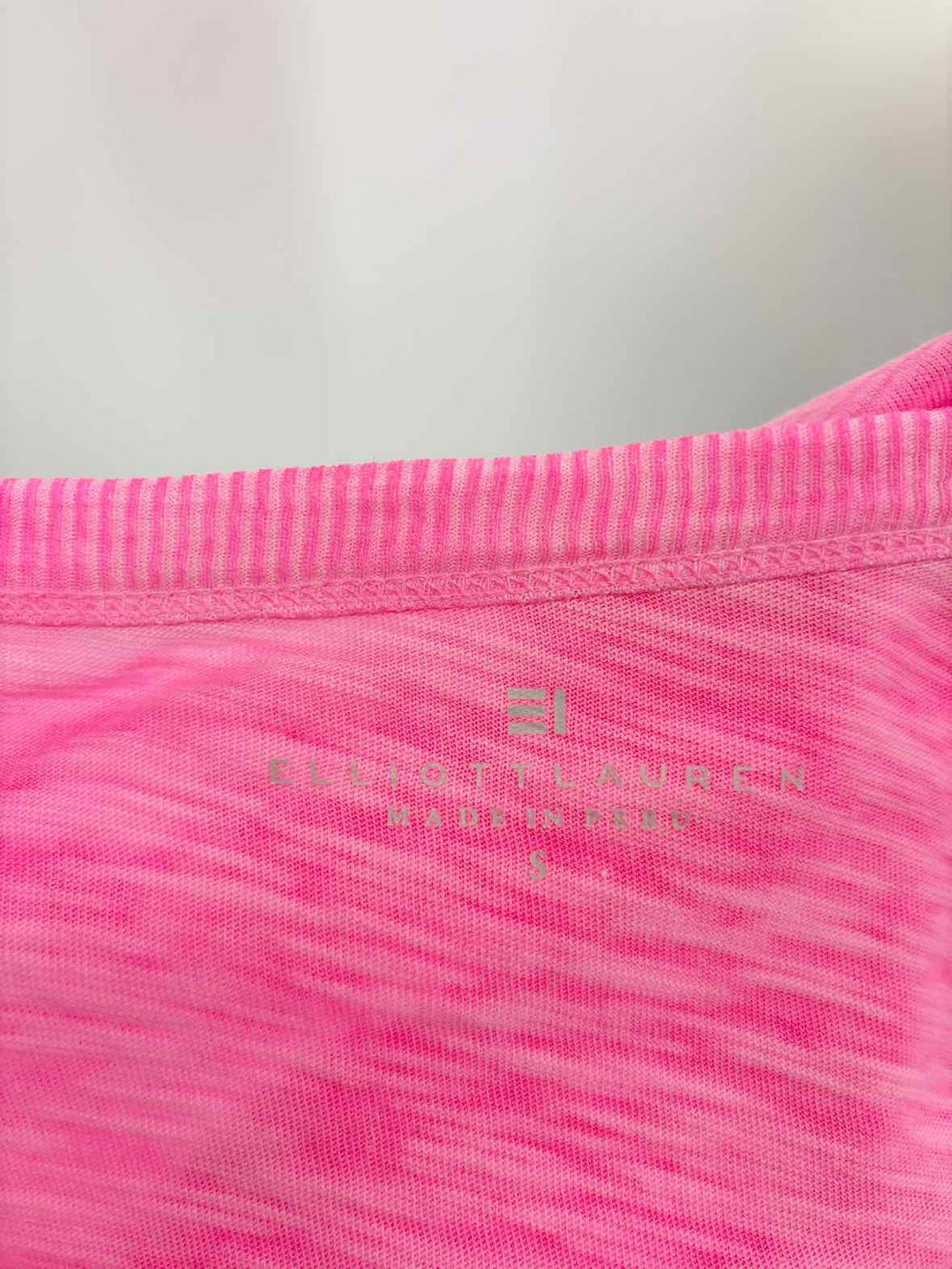 Size S ELLIOTT LAUREN Pink Shirt
