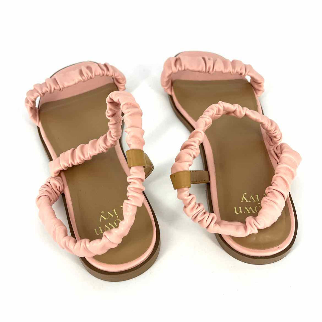 Shoe Size 10 CROWN & IVY Peach Sandals