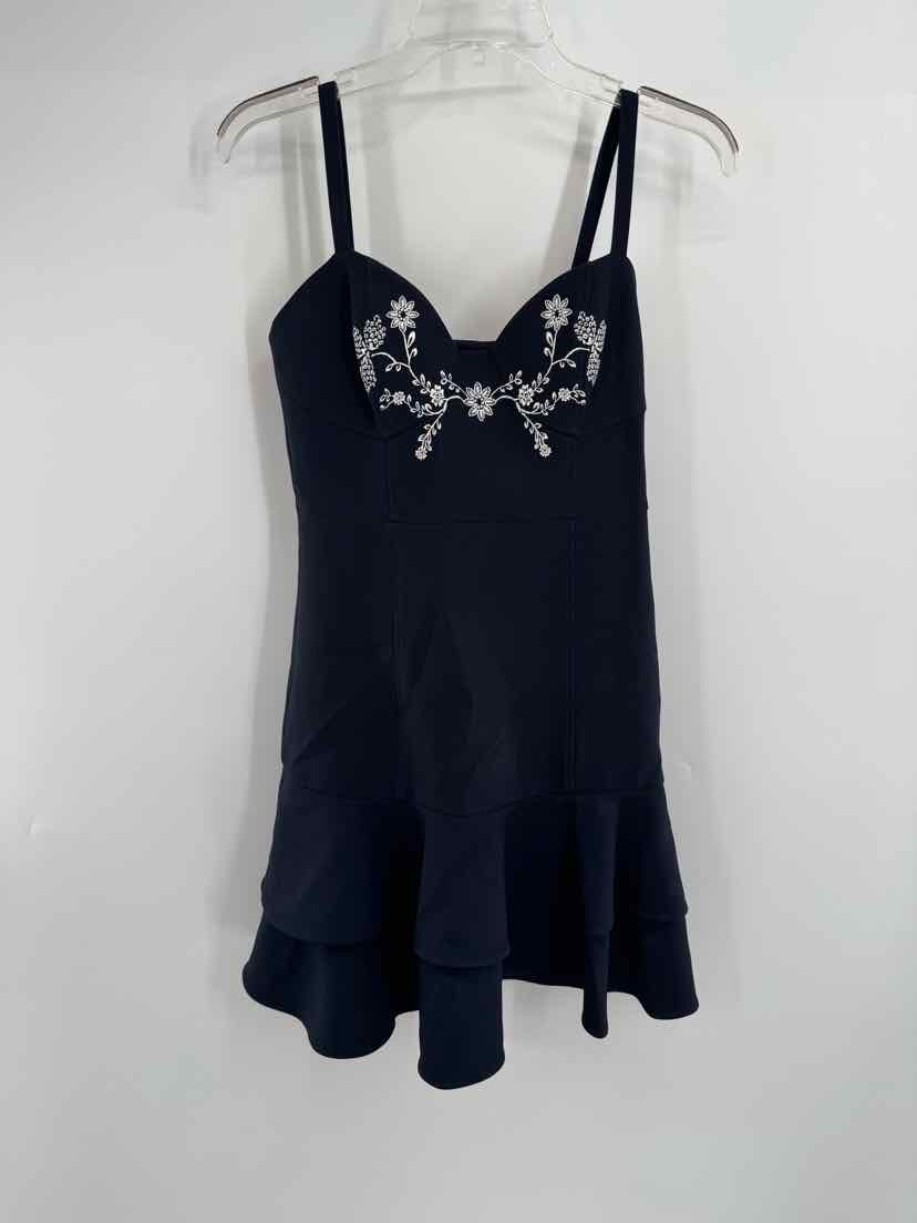 Size 4 CINQ DE SEPT Navy Dress