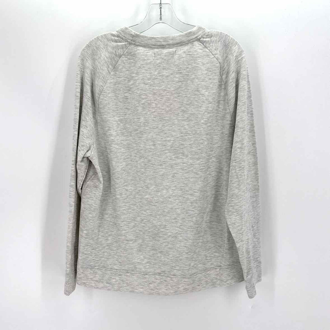 Size L Rae Dunn Gray Sweater