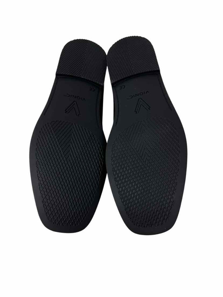 Shoe Size 10 VIONIC Black Flats