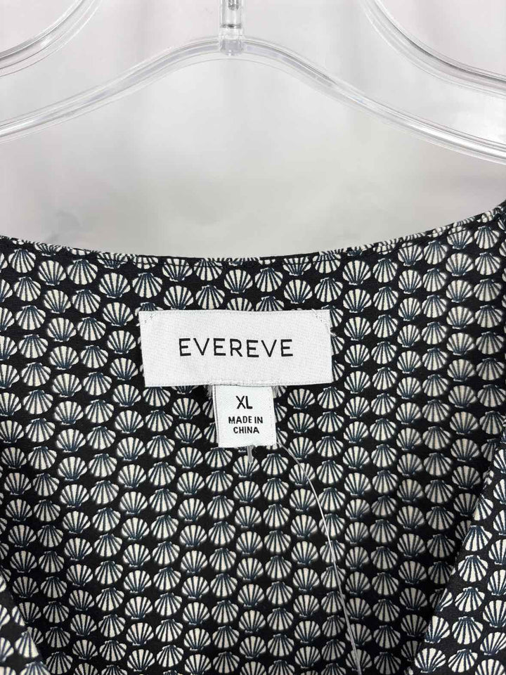 Size XL EVEREVE Black/White Dress