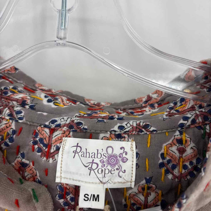 Size S/M Gray Shirt