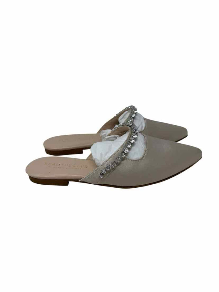 Shoe Size 5.5 Nude Flats