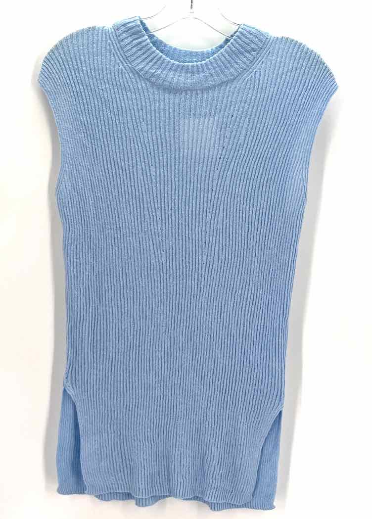 Size M Blue Shirt