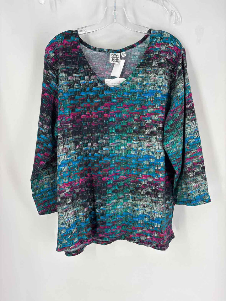 Size XL Green Shirt