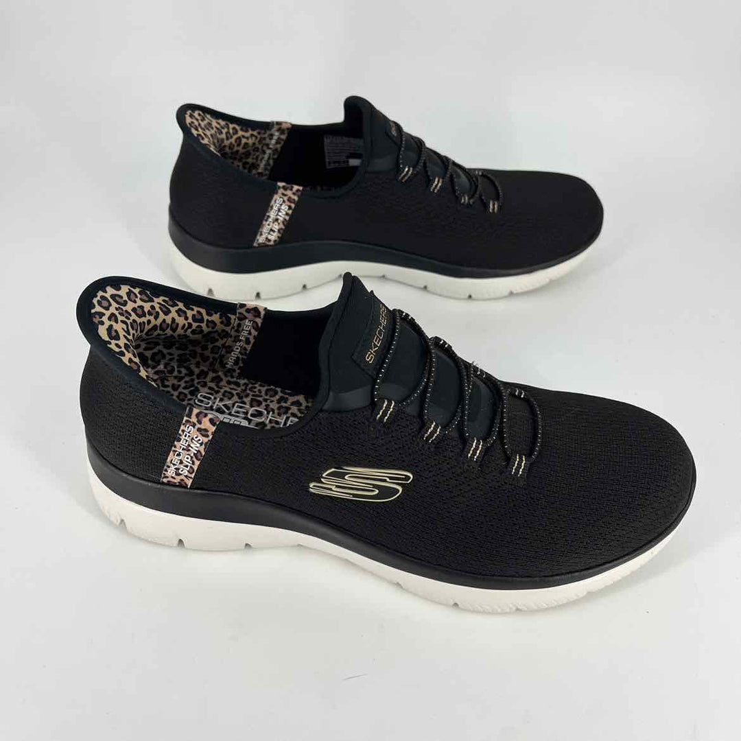 Shoe Size 7.5 Sketchers Black Knit Sneakers