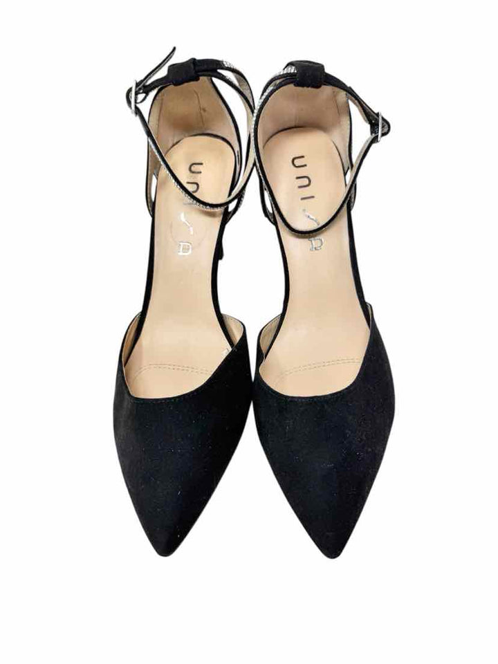 Shoe Size 9.5 UNISA Black Rhinestone Pumps