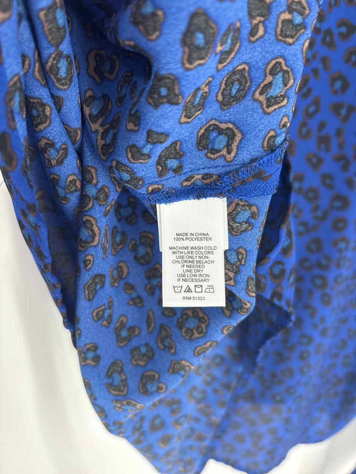 Size M CECE Blue Print Shirt