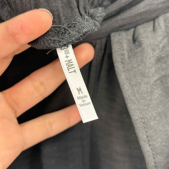 Size M Black Pants