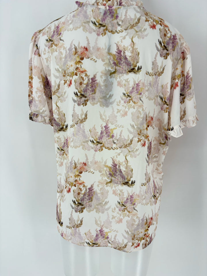 Size XL TAHARI Cream Shirt