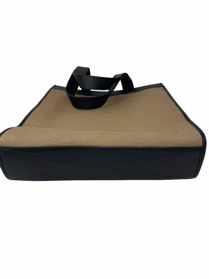Burberry Luxury - Purse