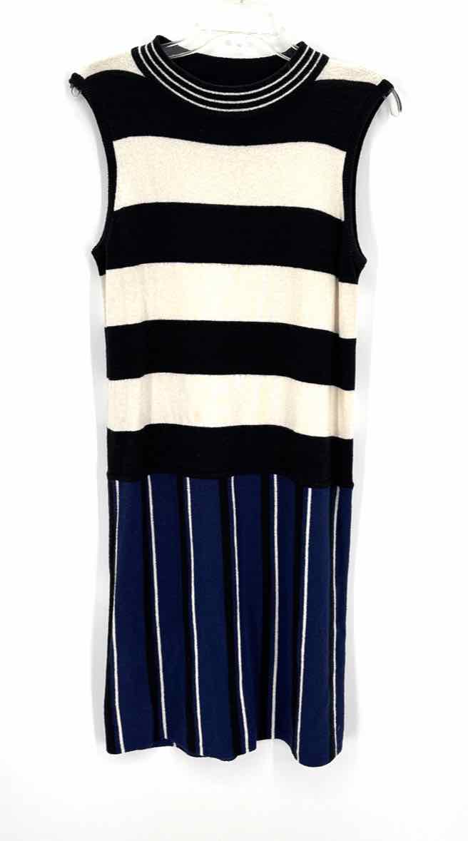 Size M Multi-Color Knit Dress