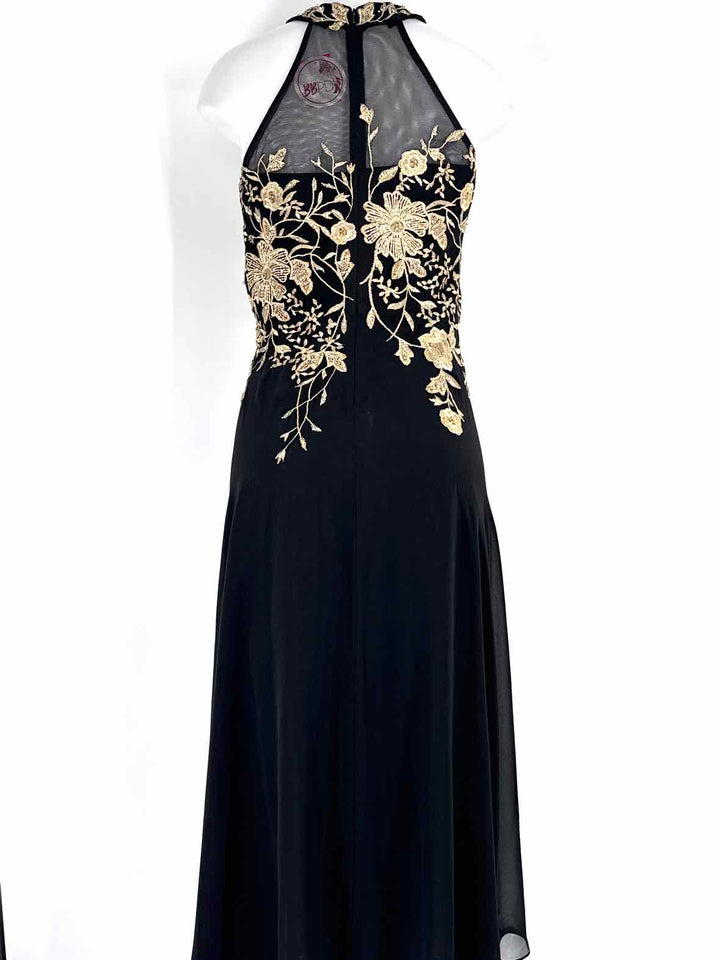 Size 8 BETSY ADAMS Black PROM