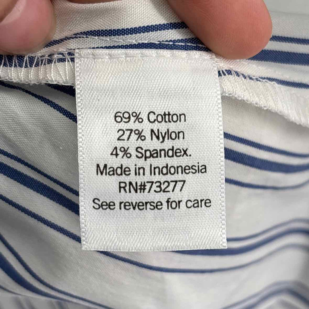 Size L Nine West White Shirt