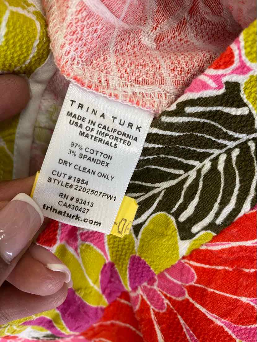 Size 2 TRINA TURK Multi-Color Shorts