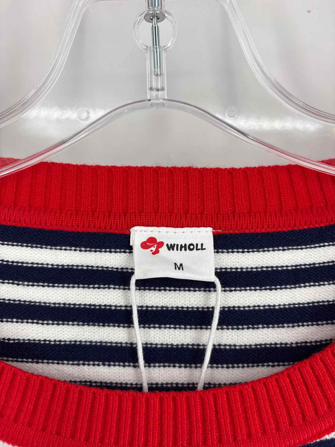 Size M Navy Sweater