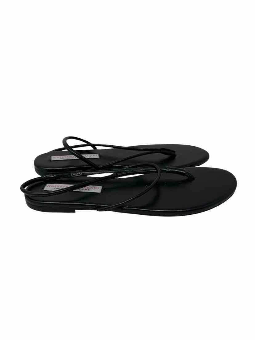 Shoe Size 9 CHINESE LAUNDRY Black Sandals