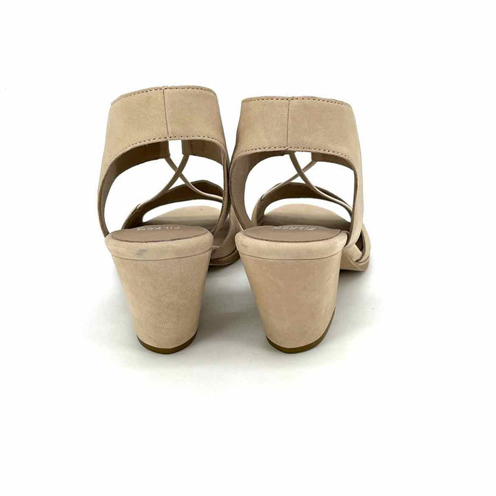 Shoe Size 7 Eileen Fisher Beige Pumps