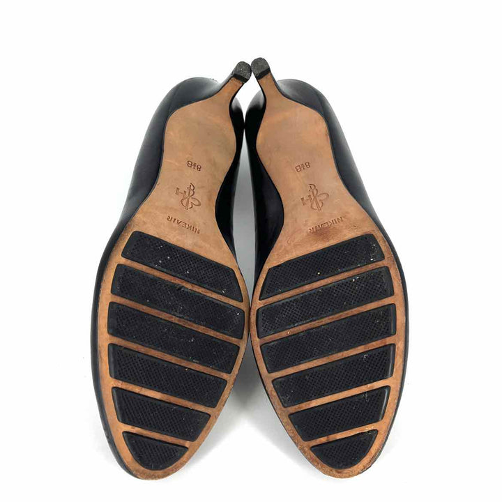 Shoe Size 8.5 Cole Haan Black Leather Pumps
