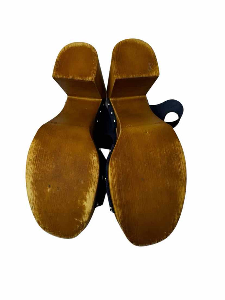 Shoe Size 40 Navy Sandals