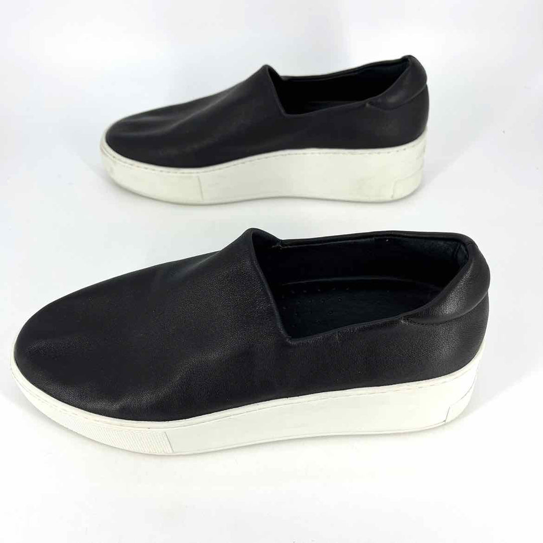 Shoe Size 7.5 j slides Black Leather Sneakers