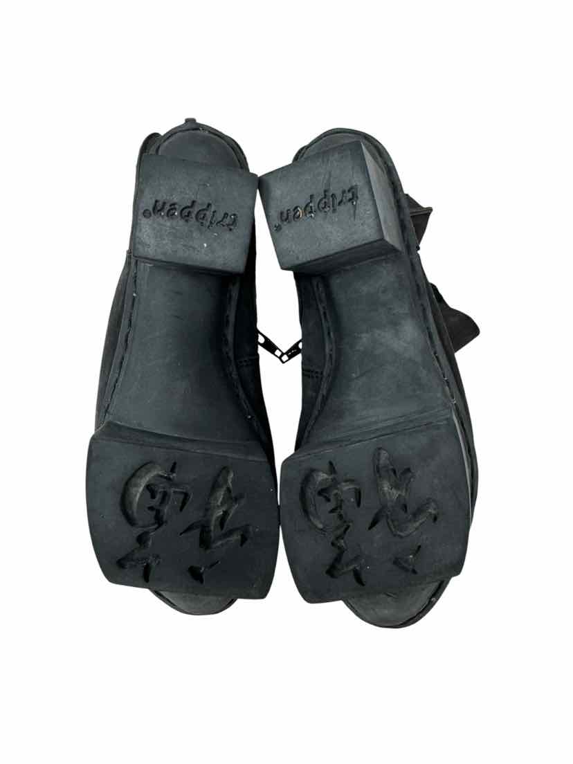 Shoe Size 6.5 Black Boots