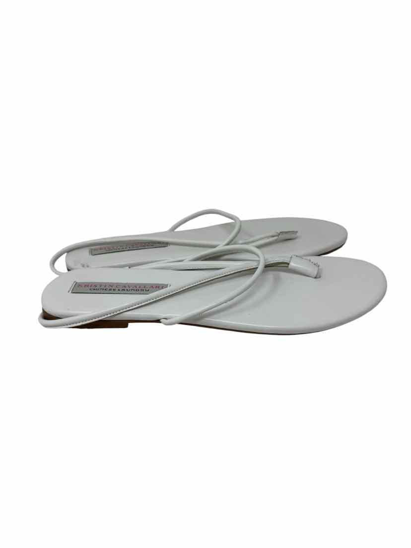Shoe Size 9 CHINESE LAUNDRY White Sandals